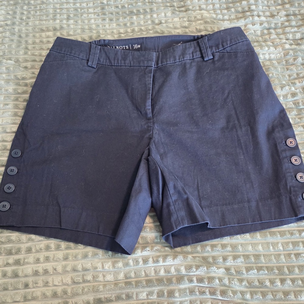 Talbots Plus Size 16W Navy Blue Button Hem Shorts Side Detail Stretch Chino